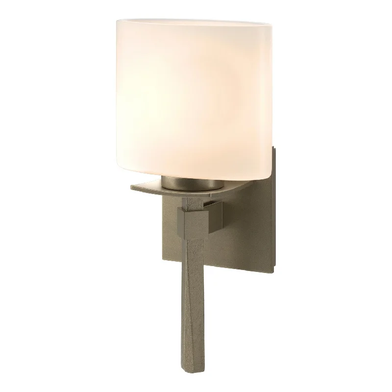 Shock - Resistant Industrial Lighting for Vibrating Machinery AreasBeacon Hall One Light Wall Sconce Shock - Resistant Industrial Lighting for Vibrating Machinery AreasBeacon Hall One Light Wall Sconce