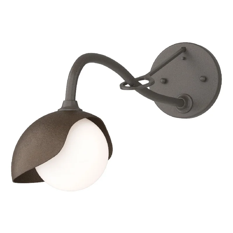 Industrial Lighting with High CRI (Color Rendering Index) for True Color PerceptionBrooklyn One Light Wall Sconce
