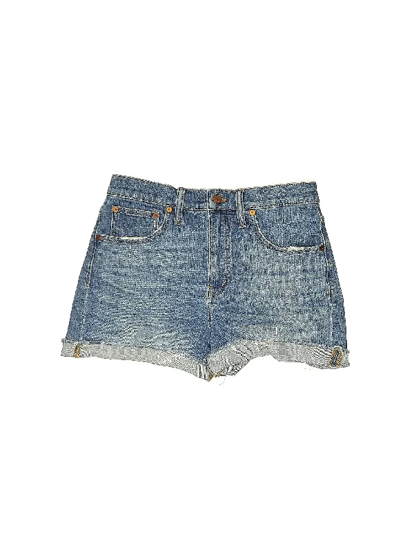 Mid-Rise Denim Shorts in Medium Wash