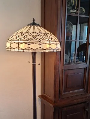Glass Floor Lamp with Frosted Shades for Soft Diffused LightGlass Floor Lamp with Frosted Shades for Soft Diffused LightAmora Lighting Tiffany Style AM222FL18B Royal White Floor Lamp 60" Tall Glass Floor Lamp with Frosted Shades for Soft Diffused LightGlass Floor Lamp with Frosted Shades for Soft Diffused LightAmora Lighting Tiffany Style AM222FL18B Royal White Floor Lamp 60" Tall