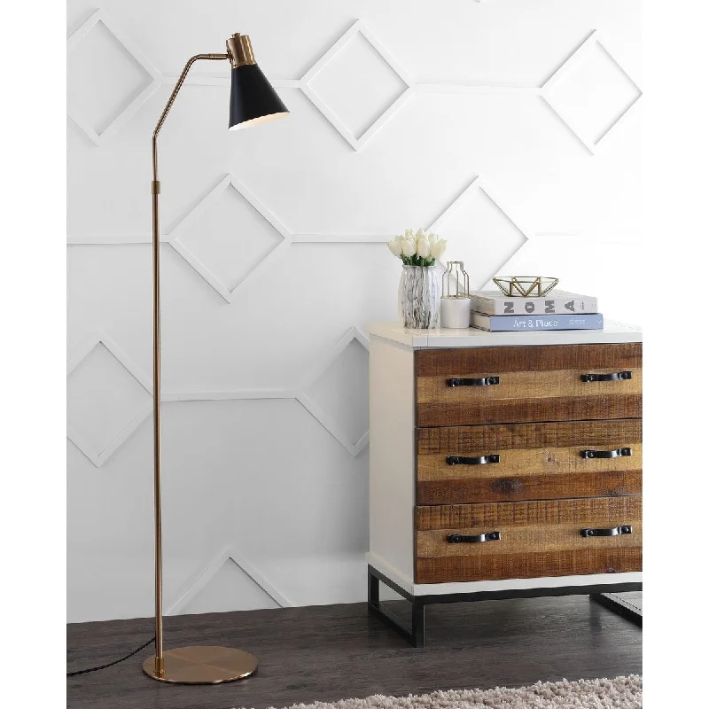 USB Charging Port Floor Lamp for Convenient Device ChargingUSB Charging Port Floor Lamp for Convenient Device ChargingSAFAVIEH Lighting Yuha 60-inch Gold/ Black Led Floor Lamp - 15" x 9.875" x 60" - Black/Brass Gold - 15Wx10Dx60H