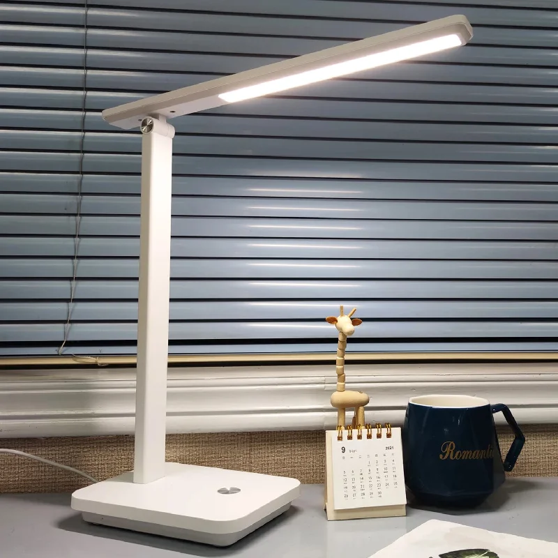 crystal table lamps with dazzling prisms for a glamorous effectcrystal table lamps with dazzling prisms for a glamorous effectD.I.Y. LED Tri-CCT Portable and Rechargeable Touch Table Lamp White FLATMATE CLA Lighting