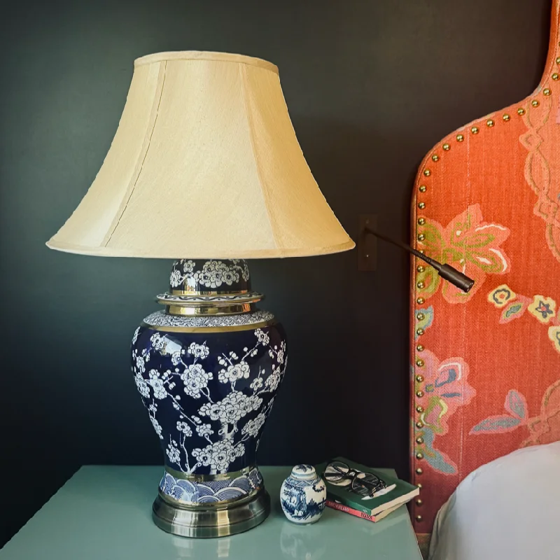 glass table lamps with a frosted surface for soft light diffusionglass table lamps with a frosted surface for soft light diffusionCIXI Large Blue Oriental Blossom Table Lamp glass table lamps with a frosted surface for soft light diffusionglass table lamps with a frosted surface for soft light diffusionCIXI Large Blue Oriental Blossom Table Lamp