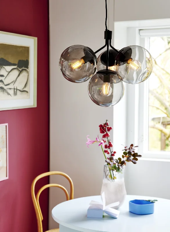 Metal Ceiling Lights in Brass, Copper, Stainless Steel, and IronMetal Ceiling Lights in Brass, Copper, Stainless Steel, and IronIvona | 4-Pendant | Black Pendant Light Metal Ceiling Lights in Brass, Copper, Stainless Steel, and IronMetal Ceiling Lights in Brass, Copper, Stainless Steel, and IronIvona | 4-Pendant | Black Pendant Light
